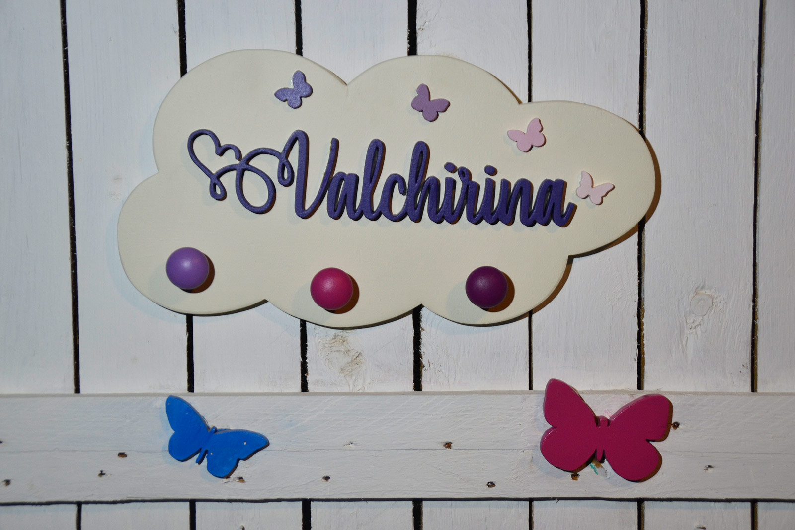 Appendiabiti-bambina-colorato-farfalle-nuvola Appendiabiti-bambina-colorato-farfalle-nuvola